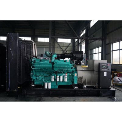 900kw重慶康明斯柴油發(fā)電機組-重慶康明斯12缸柴油機KTA38-G5柴油發(fā)電機組,缸徑/行程：159/159mm,柴油發(fā)電機組水冷發(fā)動機功率970KW,柴油發(fā)電機組配套馬拉松斯坦福發(fā)電機。廠價直銷歡迎選購：13773399855。