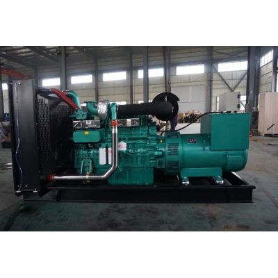 400kw玉柴柴油發(fā)電機組-玉柴6缸柴油機YC6T600L-D22柴油發(fā)電機組,缸徑/行程：145/165mm,柴油發(fā)電機組水冷發(fā)動機功率441W,柴油發(fā)電機組配套馬拉松斯坦福發(fā)電機。廠價直銷歡迎選購：13773399855。