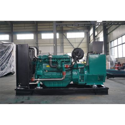 100kw濰柴道依茨柴油發(fā)電機(jī)組-濰柴道依茨6缸柴油機(jī)WP6D132E200柴油發(fā)電機(jī)組,缸徑/行程：105/130mm,柴油發(fā)電機(jī)組水冷發(fā)動(dòng)機(jī)功率120KW,柴油發(fā)電機(jī)組配套馬拉松斯坦福發(fā)電機(jī)。廠價(jià)直銷歡迎選購(gòu)：13773399855。